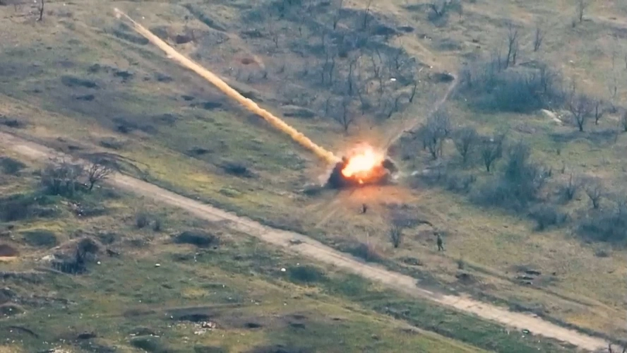 High-Precision Flame From the Sky: How russian Occupiers Were Destroyed (Video Analysis), Defense Express, war in Ukraine, Russian-Ukrainian war