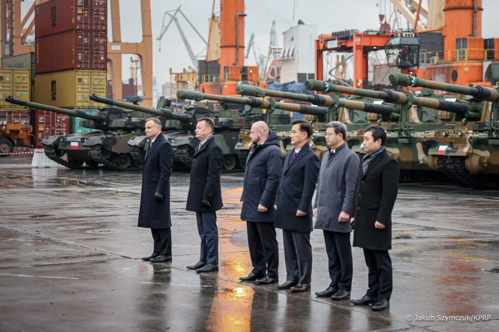 a ceremony at the port of Gdynia by President Andrzej Duda and defence minister Mariusz Błaszczak, Defense Express