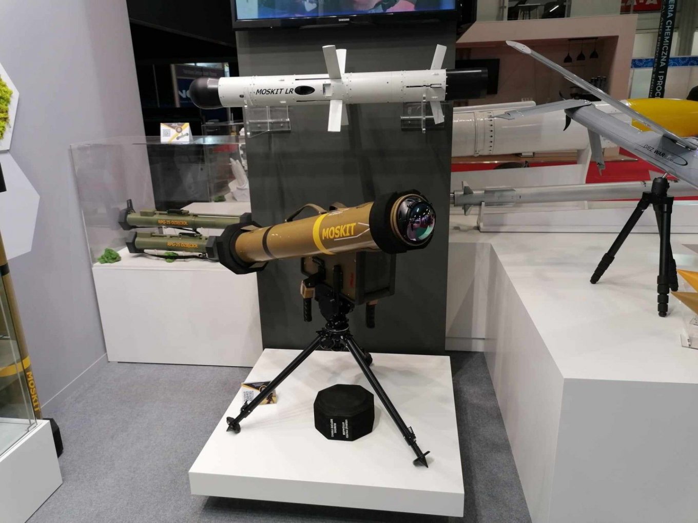 Polish portable Moskit ATGM