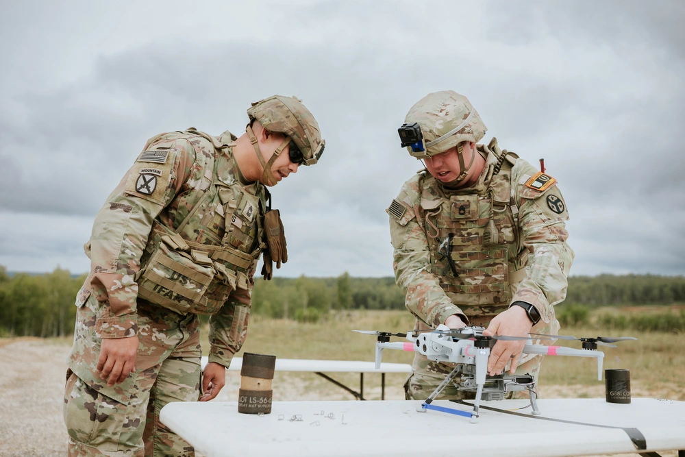 Skydio X10 Delta carrying an M67 grenade