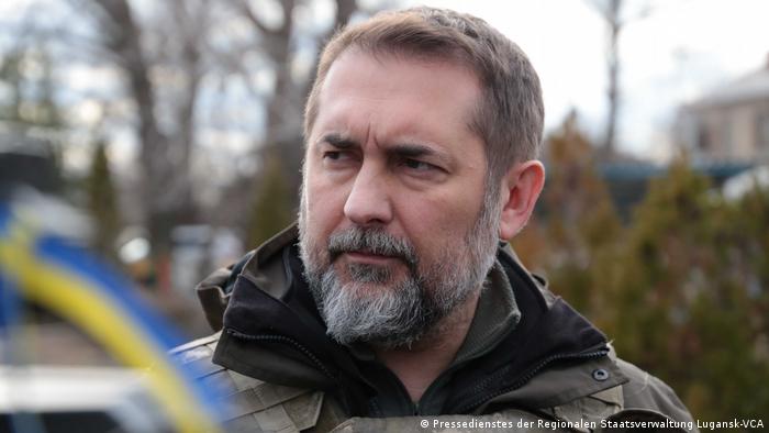 The Head of the Regional Military Administration Serhiy Haidai: Invaders shell Luhansk region. One person wounded, seven people rescued, seven houses damaged overnight, Defense Express, war in Ukraine, russia-Ukraine war