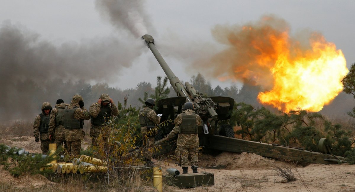 Ukrainian artillerymen inflict heavy losses on enemy daily, Defense Express
