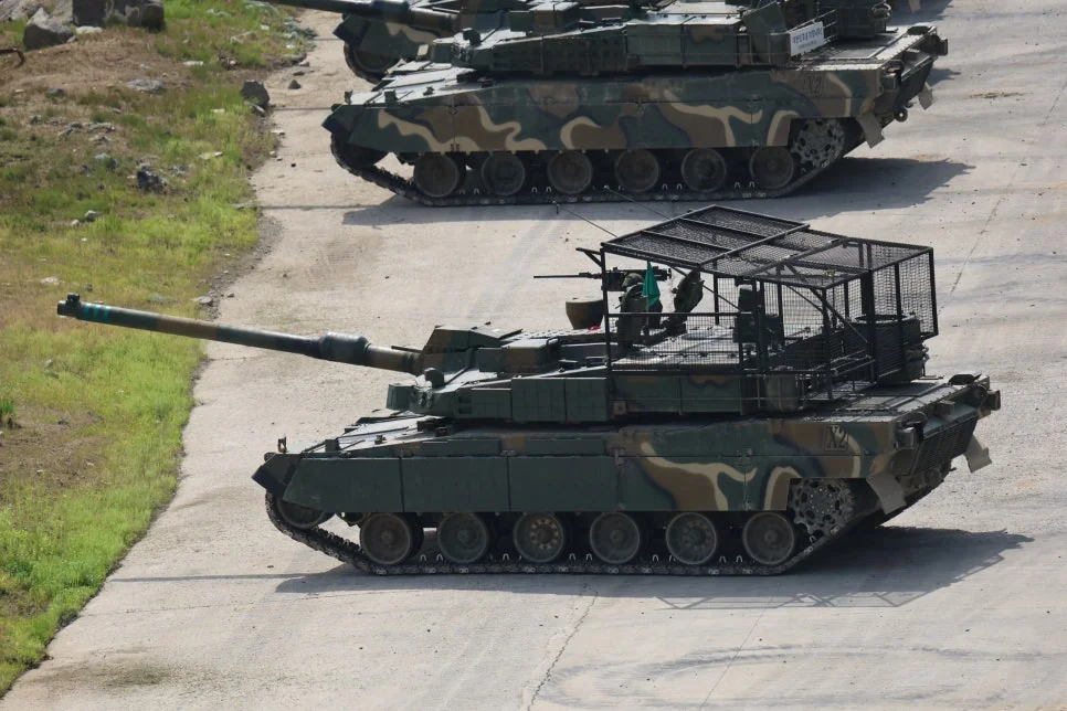 South Korea Copies Ukraine's Anti-Drone Tank Protection After 