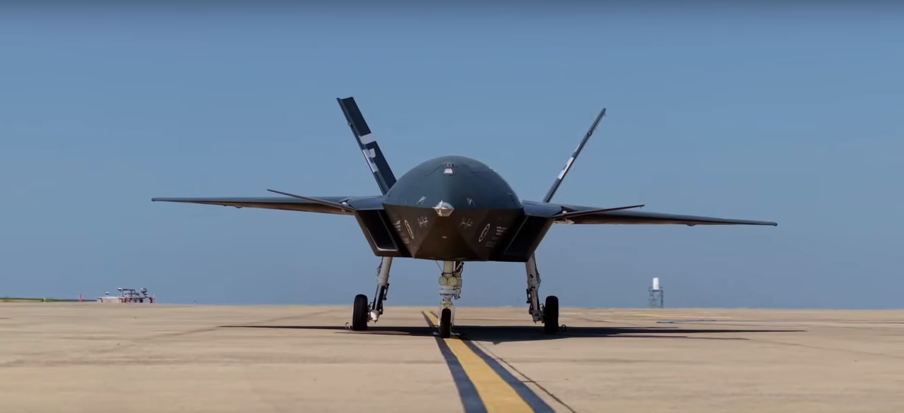 Kizilelma PT-4 UAV / Defense Express / Ukraine May Join Tempest 6th-Gen Fighter Program Through Kızılelma UAV