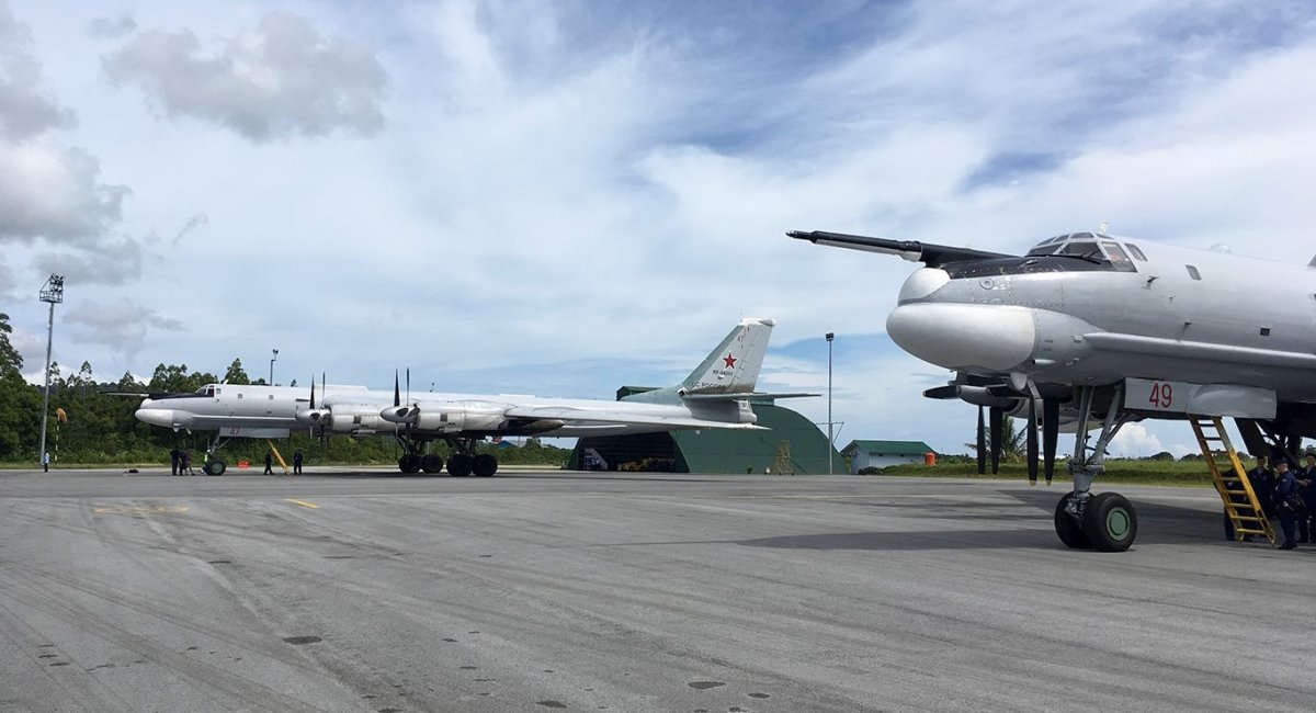 russia Sends Missile Corvette and Kalibr-Capable Submarine to Indonesia Amid Earlier Plans for Tu-95MS Base