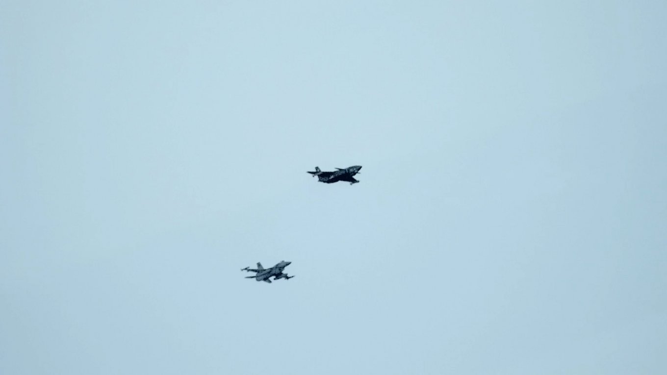 Baykar's Kizilelma UAV "Intercepts" F-16 Fighter Fet for the First Time During Test Flight, Defense Express