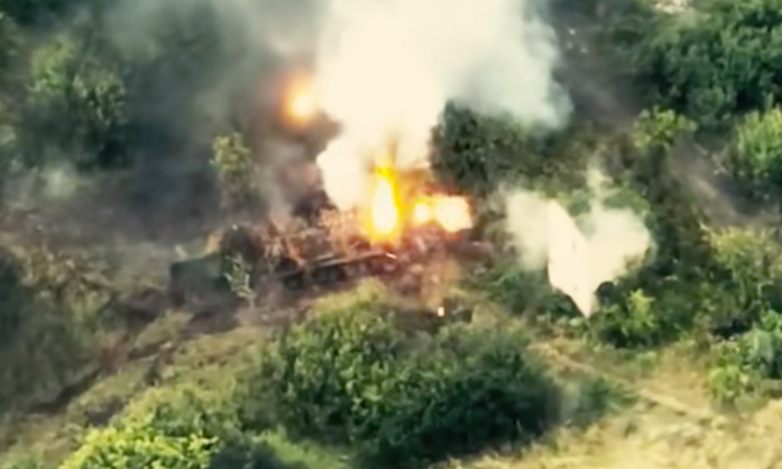 Detonation of ammunition, as a result of which the fire spread to the self-propelled cannon, Defense Express