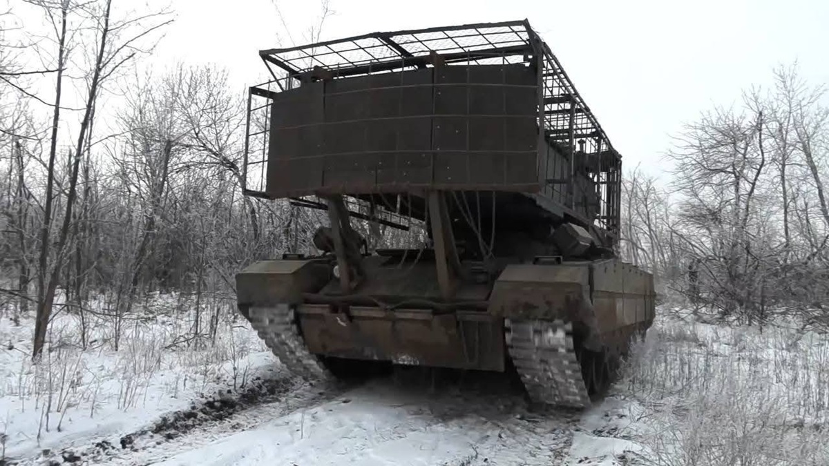 TOS-3 Dragon Spotted on Battlefield: russia Attempts to Fix Key Flaw of TOS-1A Solntsepyok