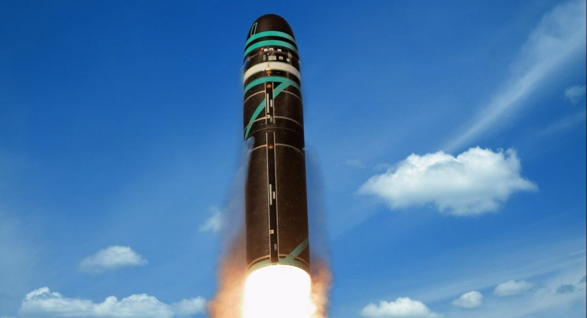 The M51 intercontinental ballistic missile Defense Express Defense Express’ Weekly Review: Chinese Replica of Iranian Drone Bought from Israel, French Missile Capable of Reaching Moscow and New Ukrainian Domestic and Foreign Ballistic Missiles