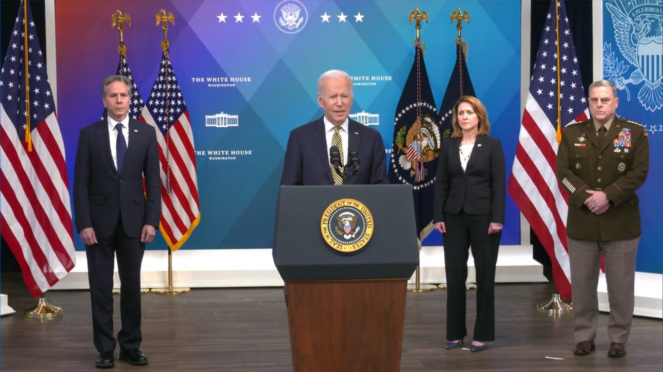 Defense Express / President Biden today announced an additional $800 million in security assistance to Ukraine, including air defense and anti-armor systems, drones, munitions etc. / Day 21st of Ukraine's Defense Against Russian Invasion (Live Updates)
