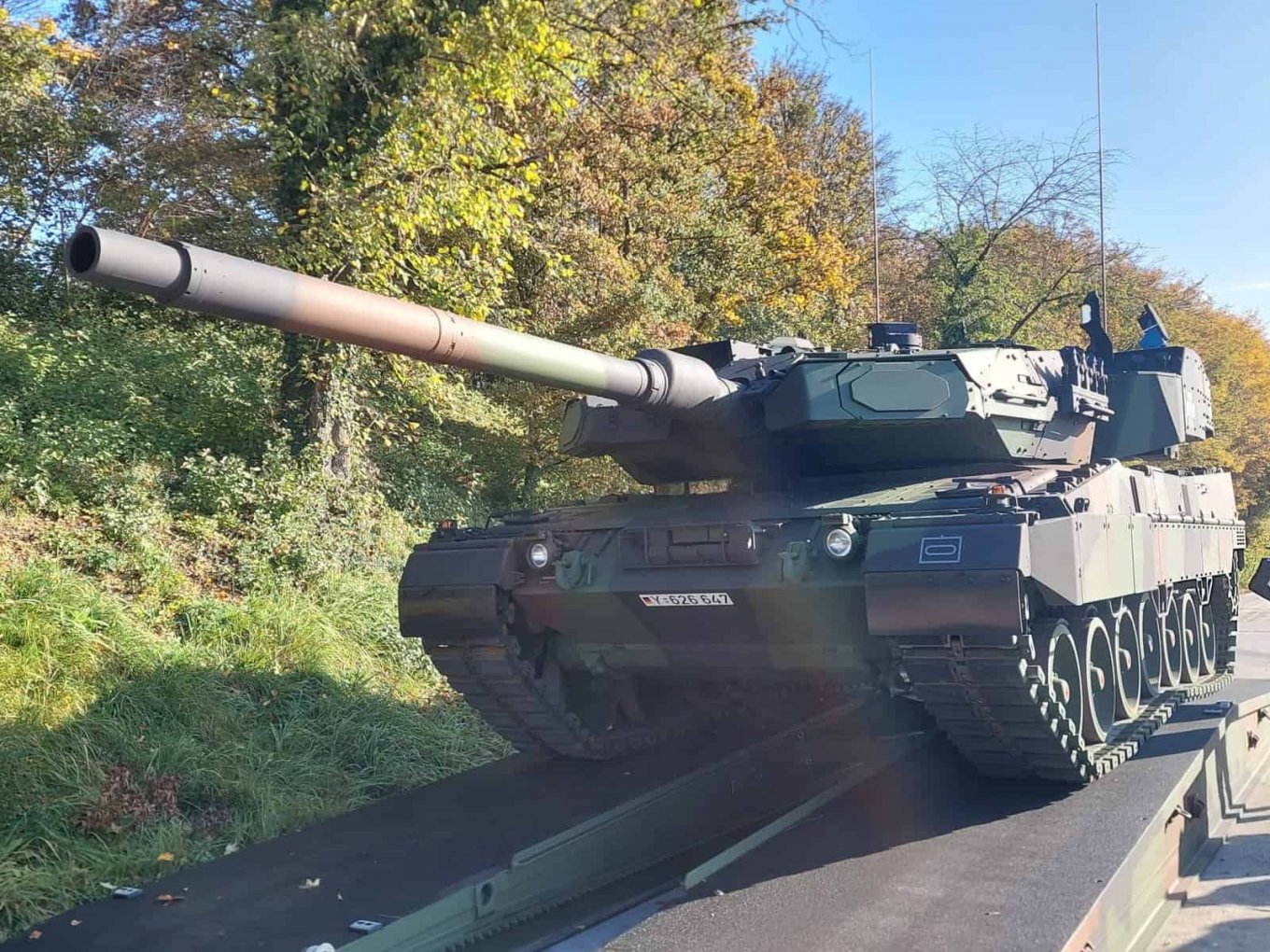 Lithuania and Estonia Oppose EU Shift from U.S. Weapons — and They Might Be Right, Leopard 2A7A1 main battle tank of the German Army