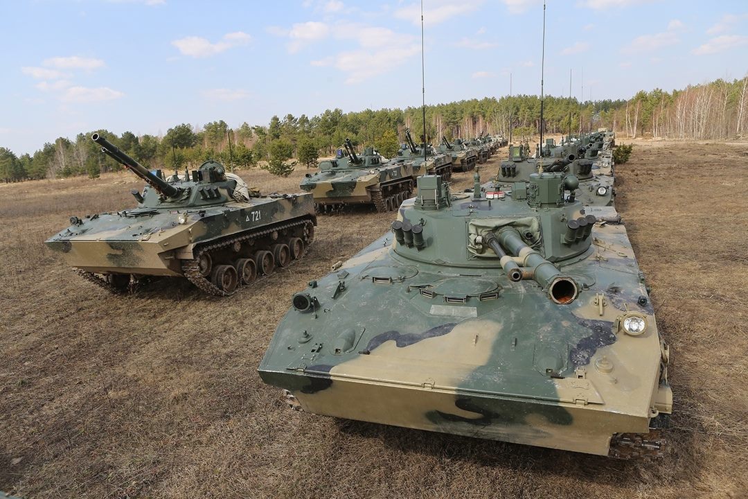 russia’s BMD-4M amphibious IFVs, Defense Express