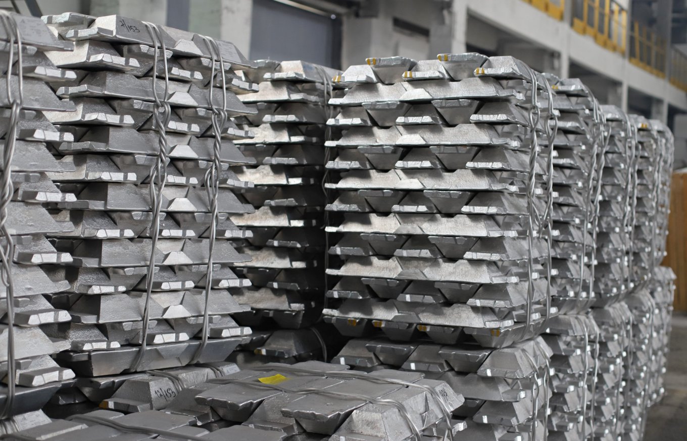 Russian aluminum Defense Express The U.S. Imposed a 200% Tariff on All Imports of russian-Made Aluminum