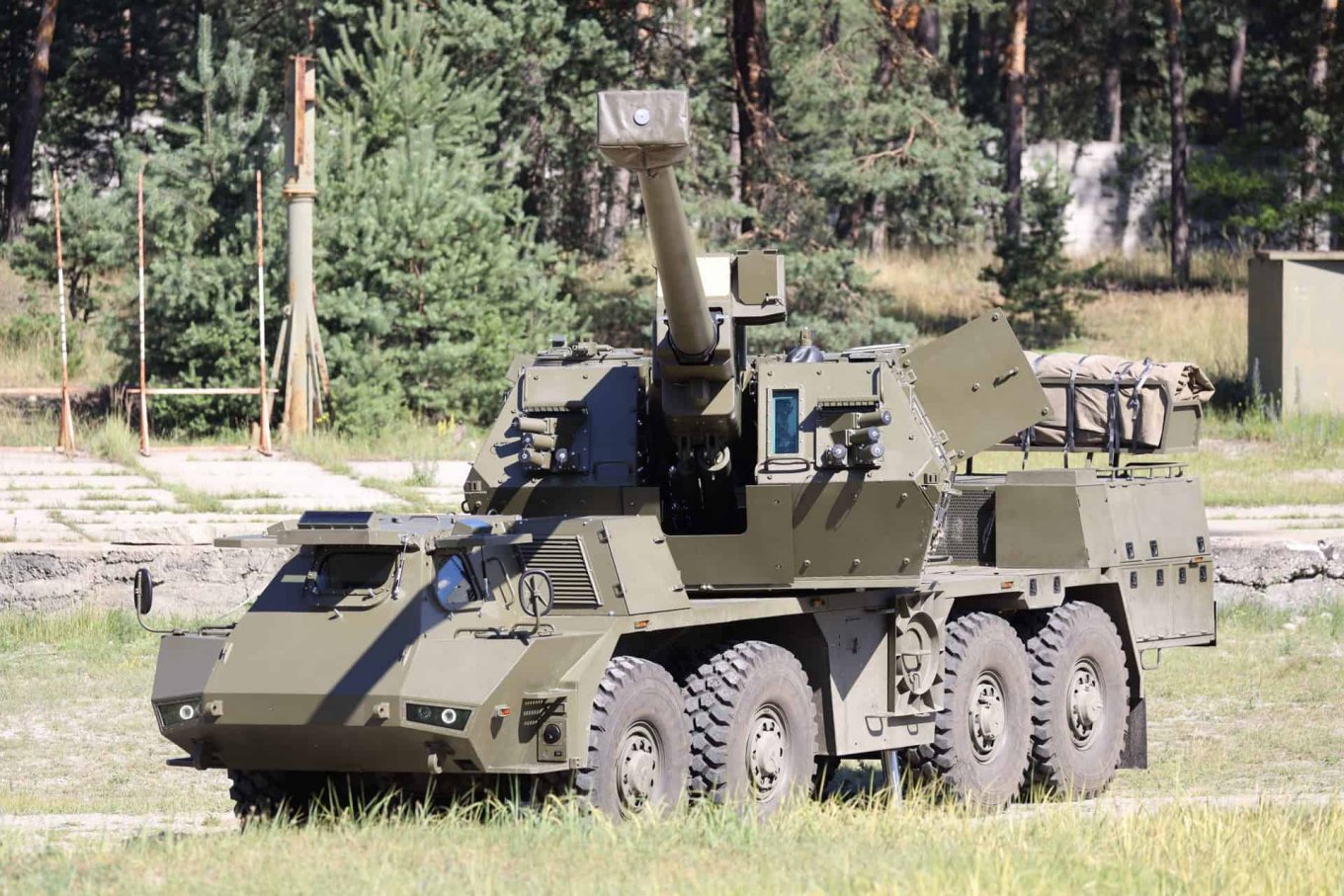 Ukraine received eight Zuzana 2 self-propelled howitzers within the framework of the contract with Slovakia, Defense Express