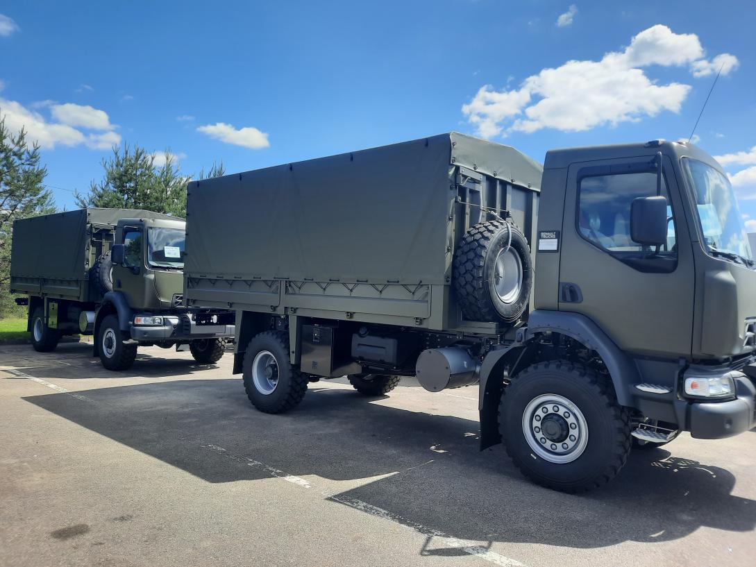 European Union Delivers More Than 90 Off-Road Trucks for Armed Forces of Ukraine, Defense Express