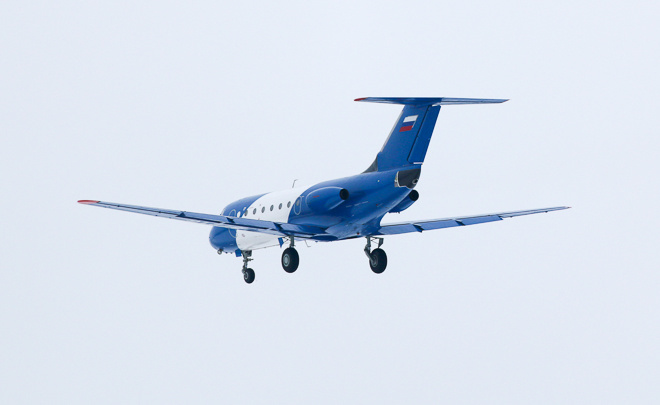 russian Yak-40 with American TFE731 engines