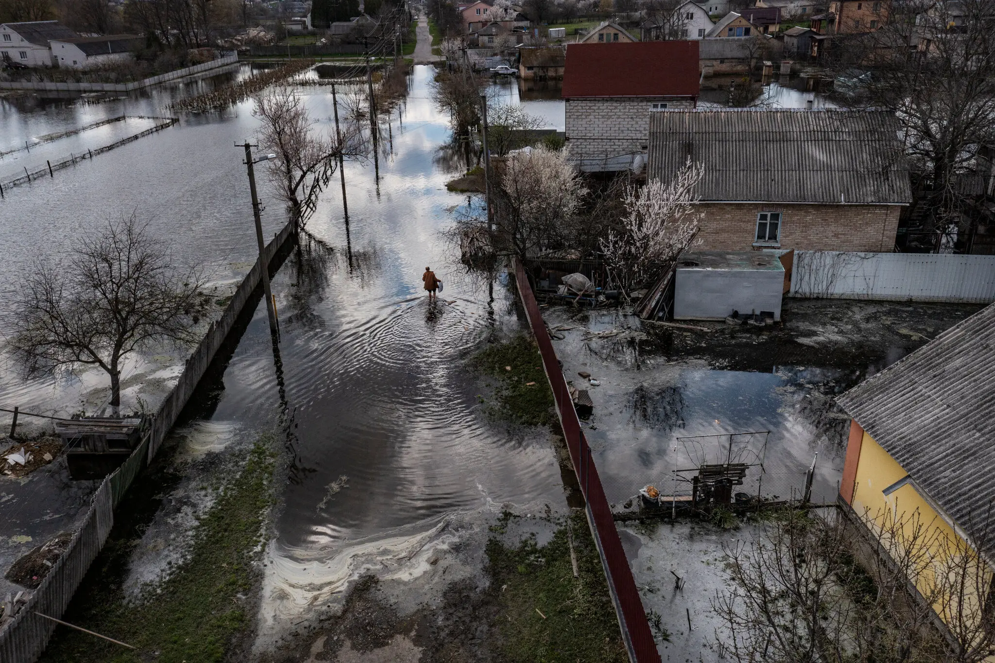Defense Express / Flooded households of Demydiv village / Intentional Flooding Saved Kyiv From russian Occupation