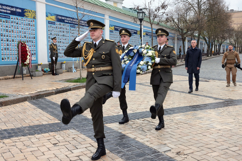 Mr Stoltenberg laid a wreath at the Wall of Remembrance of the Fallen for Ukraine, paying tribute to all those who have lost lives or suffered wounds in defence of their homeland, Defense Express