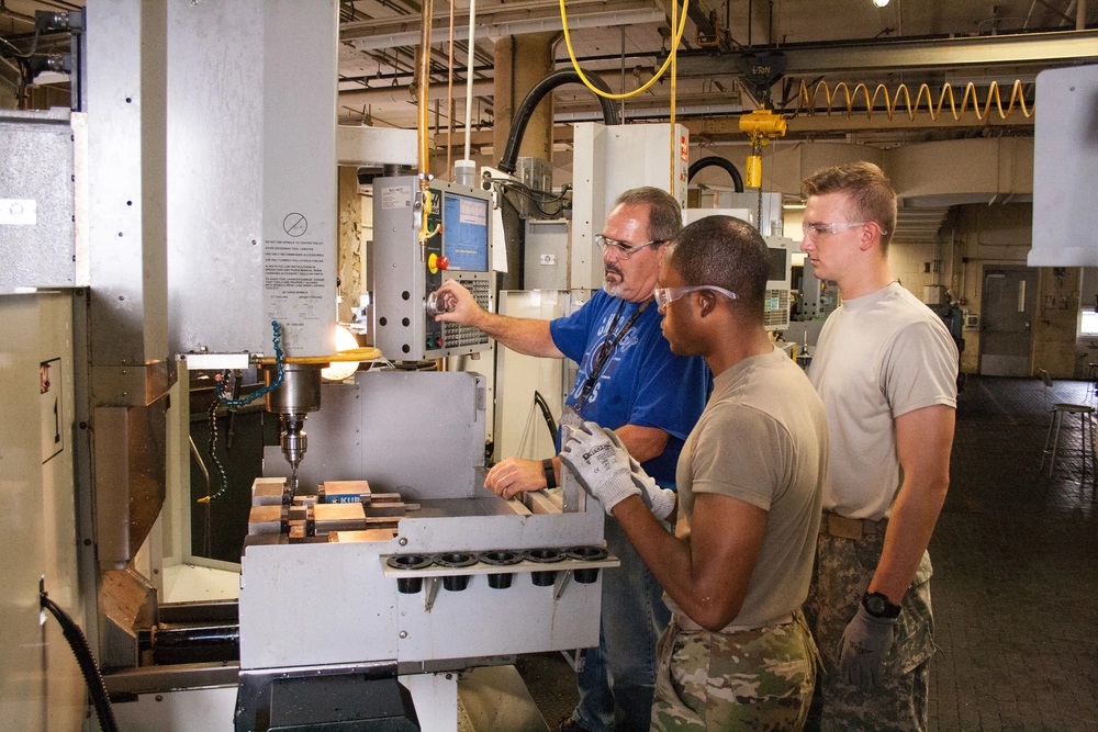 Illustrative photo: U.S. interns at Rock Island Arsenal-Joint Manufacturing and Technology Center