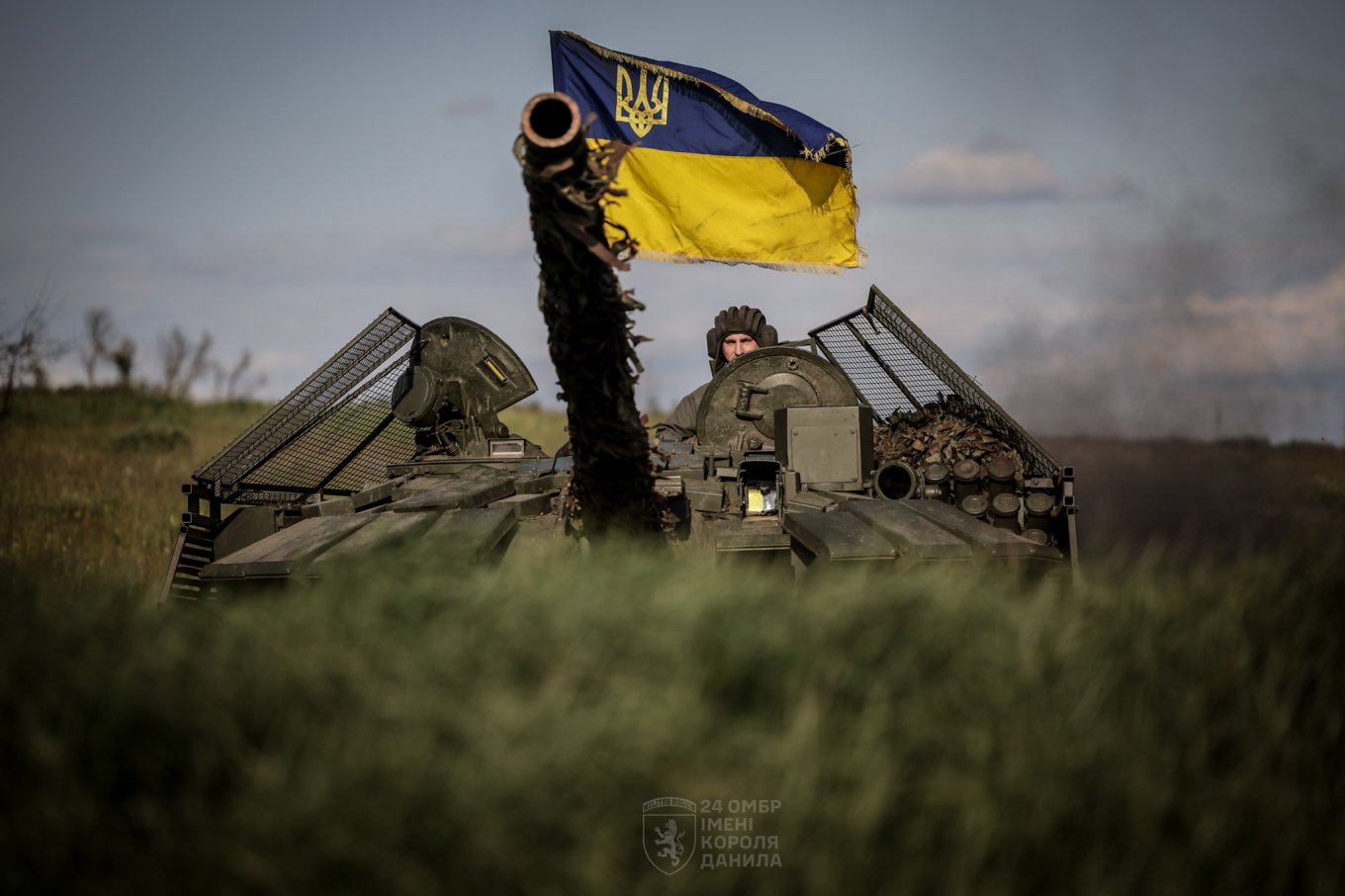 Illustrative photo Defense Express Sweden Will Contibute 75 Billion Kronor in Military Aid Over 3 Years to Ukraine