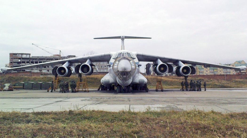 Il-76PP / Defense Express / Soviet Monster Jet IL-76PP Was Supposed to Jam Patriot Systems But Gets Scrapped Instead