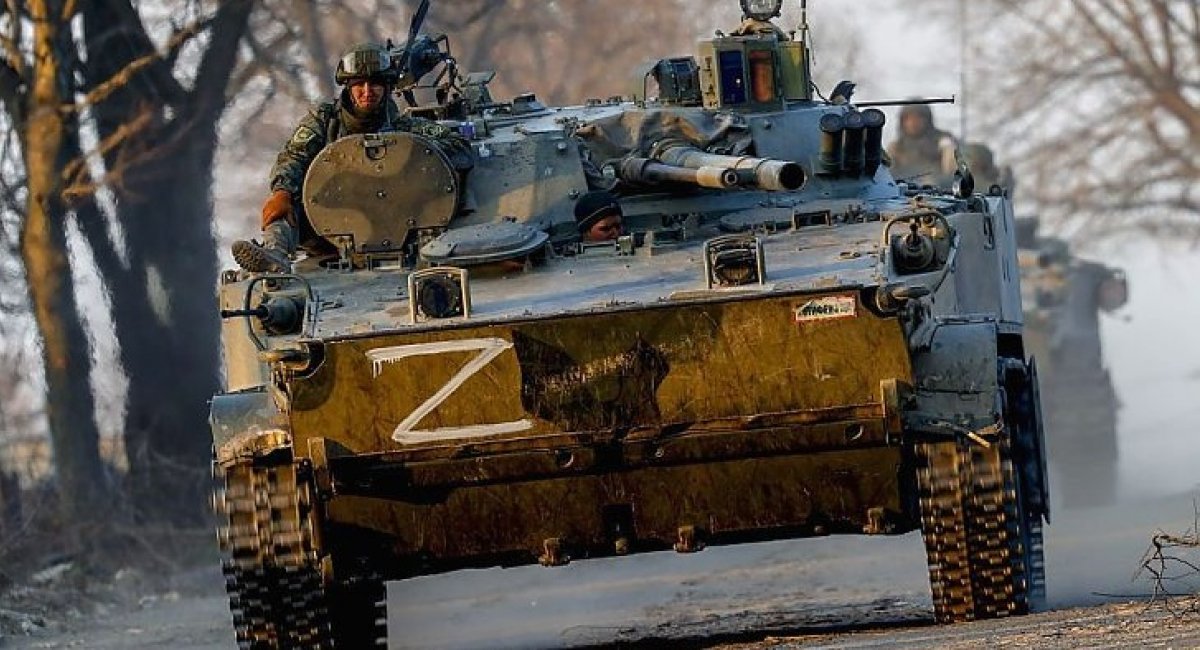The russian invaders driving a BMD-4 IFV during the war against Ukraine, How russians Will Fight After Losing 200,000 Soldiers, 11,000 Armored Vehicles in Ukraine, Defense Express