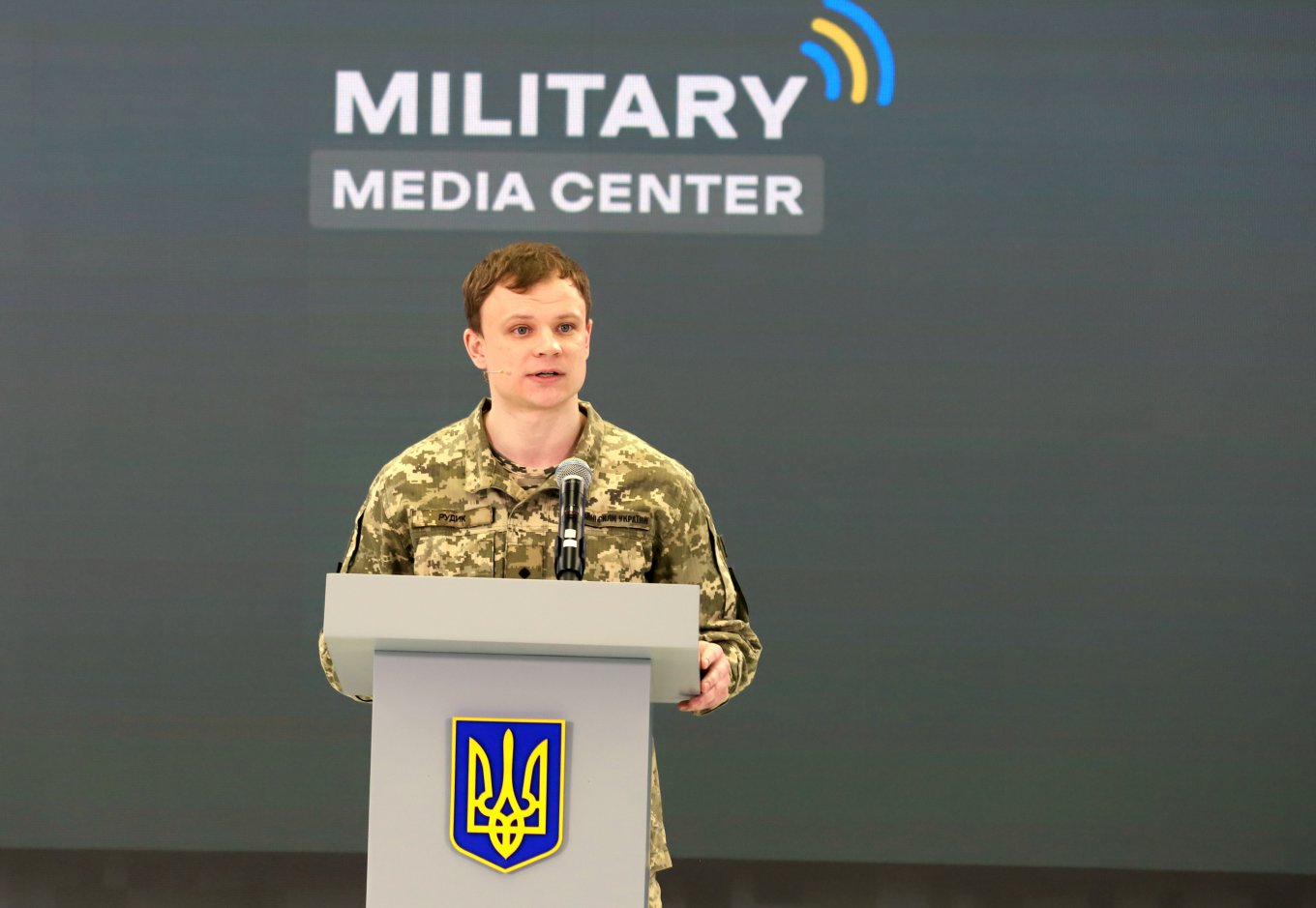 “The servicemen of our Center are investigating captured russian mines in order to punish russian war criminals for the aggression against Ukraine,” Senior Lieutenant Andrii Rudyk said Defense Express