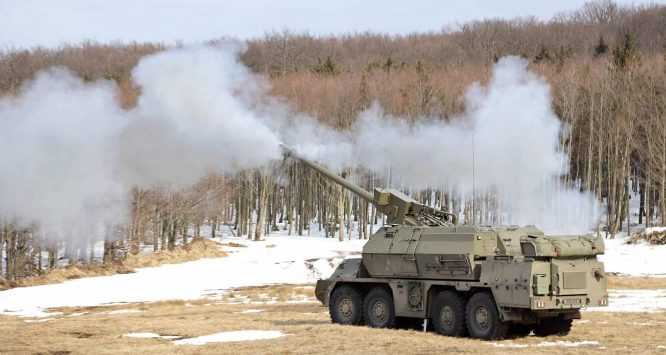Zuzana 2 Self-propelled Howitzers / Photo - open sources