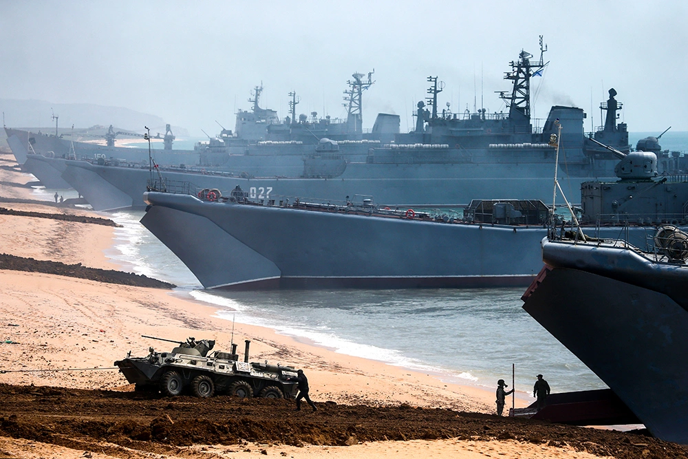 russian forces practicing a naval infantry landing