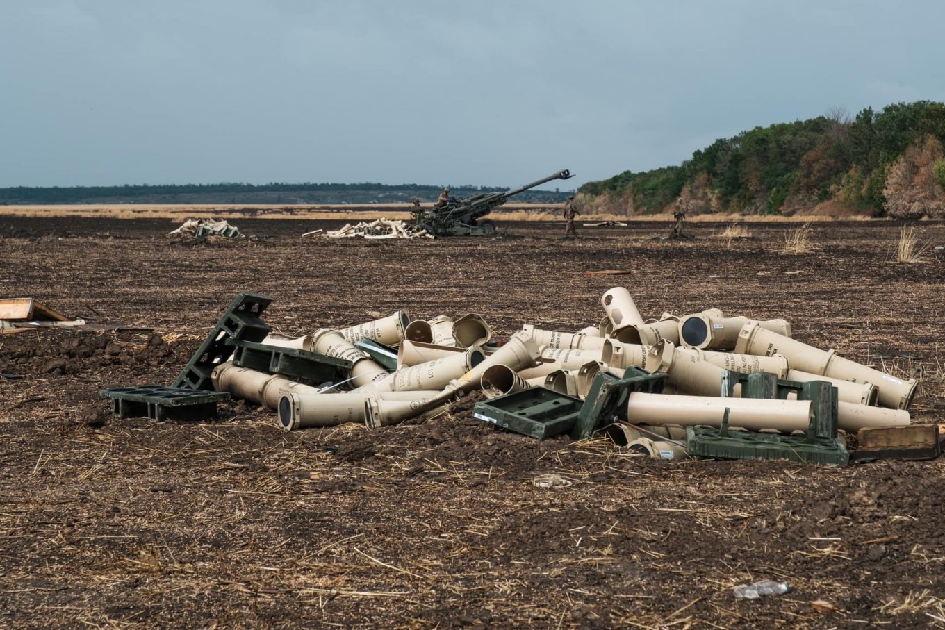 M777 with empty shells