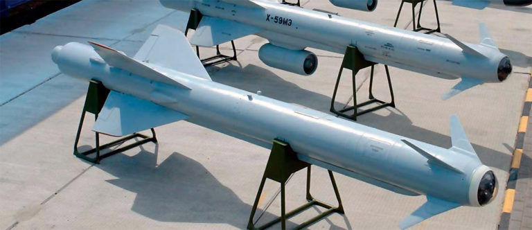 Kh-59 missiles make part of the weapon mix of Su-24M bombers, which continue to be in service with naval aviation units of the Russian Black Sea Fleet, The first documented instance of a Soviet-era Kh-59 TV-guided cruise missile being used in Russia’s war on Ukraine, Defense Express