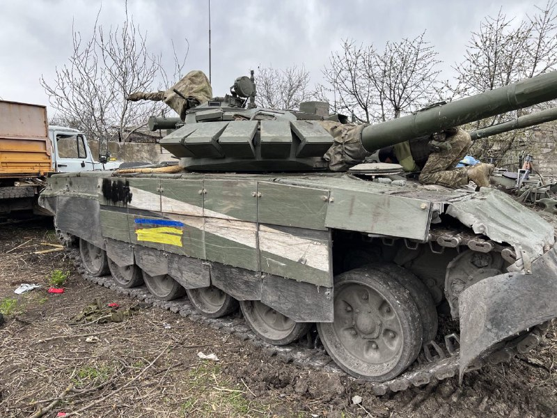 Ukrainian Marines captured a Russian T-72B3 tank in Donetsk region recently during a successful counter attack, Defense Express