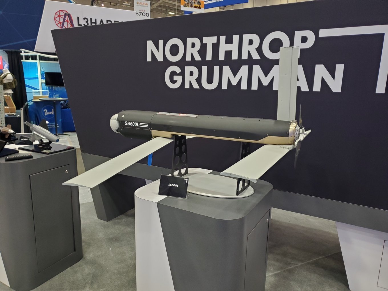 Illustrative photo: Switchblade 600 loitering munition / Defense Express / Price For Phoenix Ghost Drones Revealed: The Mysterious Drones Developed At Warp Speed in the U.S.