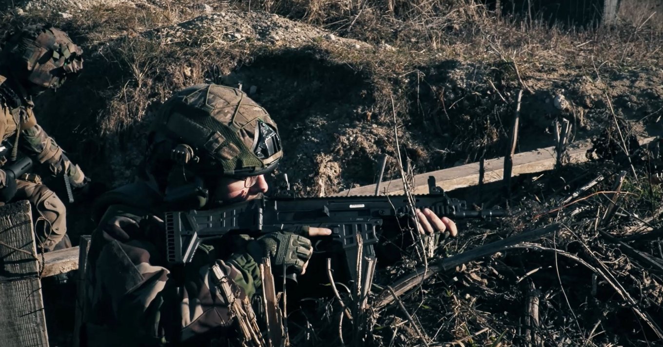 French Alpine Hunter Now Stalking russian Armor in Ukraine