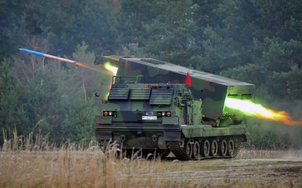 Modern US M270 or HIMARS Already Destroys russians, Ukraine’s Defense Intelligence Gives a Hint, Defense Express, war in Ukraine, Russian-Ukrainian war