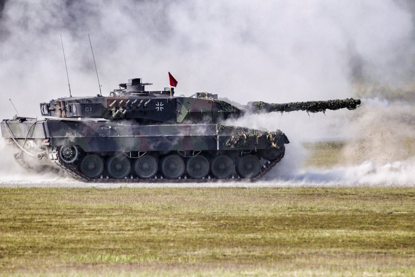 Leopard 2 Tanks Go to Ukraine: How Many German Tanks Reinforce the Ukrainian Army, Defense Express