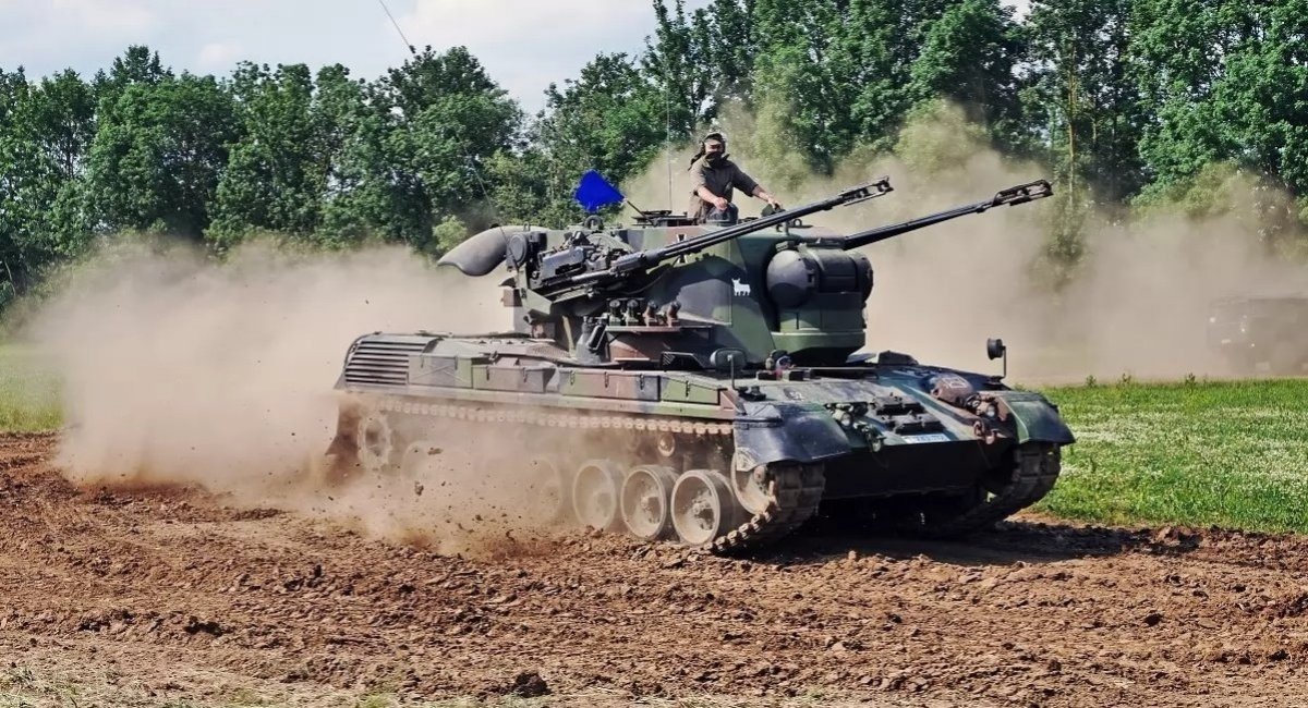 The Gepard self-propelled anti-aircraft gun Defense Express Germany Signed the Contracts With Rheinmetall on the Gepard Guns Ammunition Production for Ukraine
