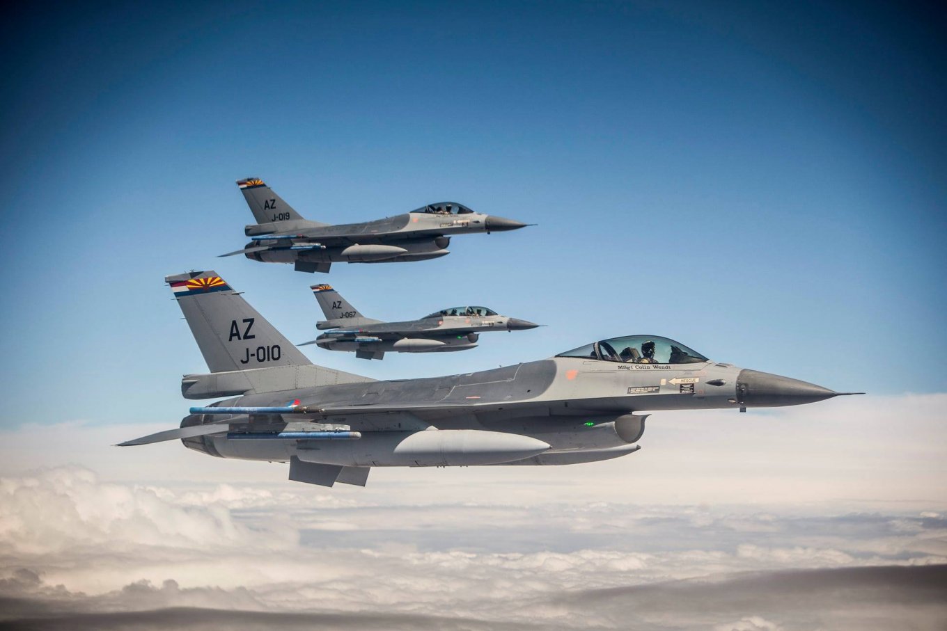 F-16 of The Royal Netherlands Air Force, Defense Express, The F-16 Delivery Rate to Ukraine Announced as Well As Whether the Country Will Have Swedish Gripen, Defense Express