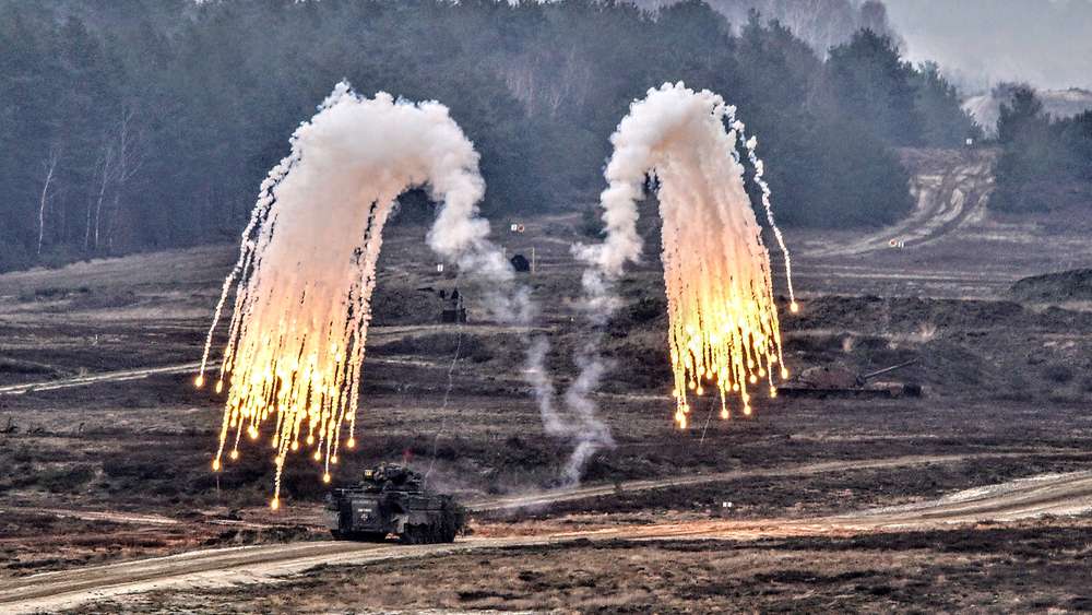 German Marder infantry fighting vehicles on maneuvers, The Bundeswehr is Looking for Reservists Who Know Ukrainian to train Ukraine’s Troops to Use Marder IFV on Battlefield, Defense Express