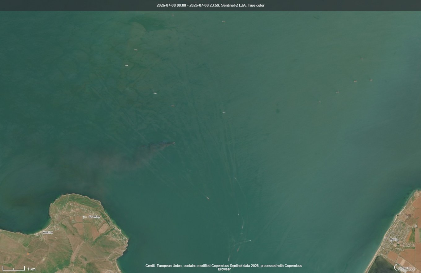 Ukraine Struck 27.5% of russian Vessels in the Sea of Azov in 96 Hours — How Many Vessels Remain, What's Even More Important?, Defense Express
