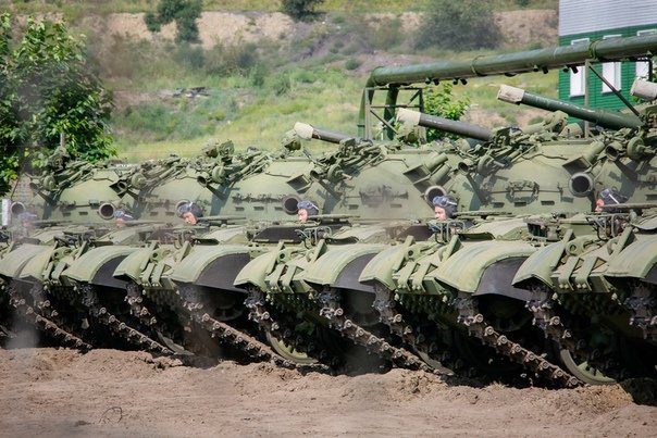 russians T-62 tanks taken from storage are prepared for a march