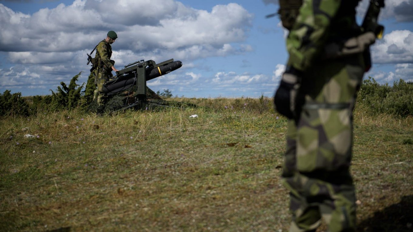 Swedish military prepares to launch RBS-17 Hellfire anti-ship missile, Defense Express