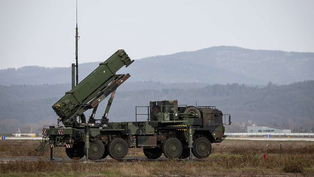 Patriot air defense system, Six days a week, the Ukrainian military learns to shoot down Russian missiles with the Patriot ADS in Germany, Defense Express