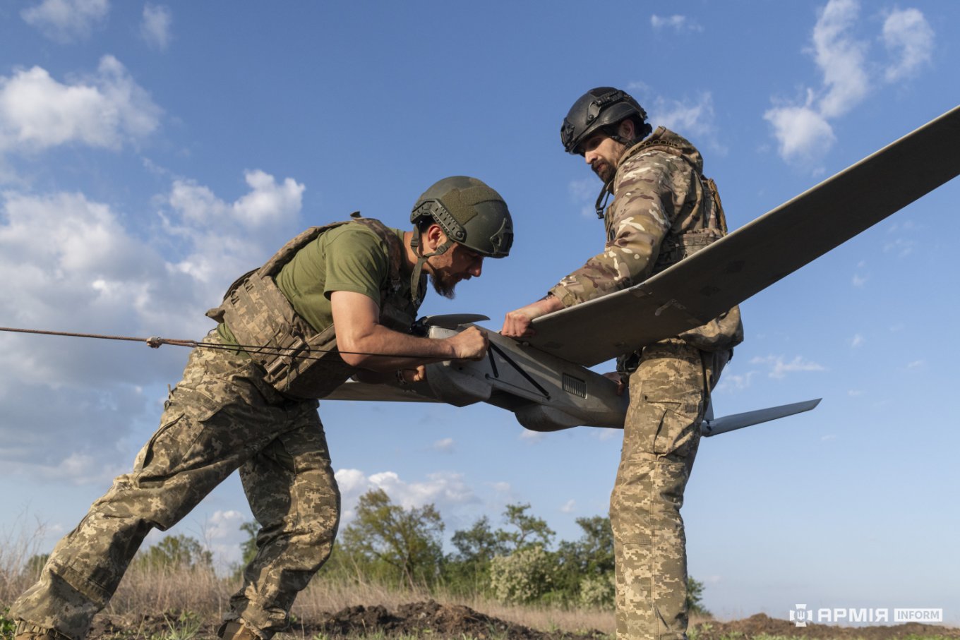 Puma LE Reconnaissance UAVs Get Integrated Laser Target Designator, Universal Gimbal, the Armed Forces of Ukraine have in service American RQ-20 Puma light unmanned aerial vehicle