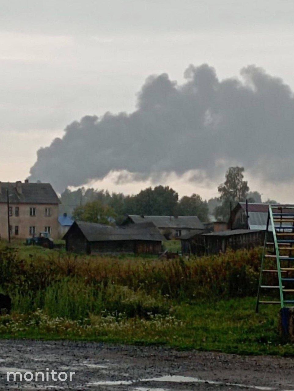 Smoke in the vicinity of the Soltsy military airfield, A Drone Hit russian Tu-22M3 Bombers at the Soltsy Air Base in the Novgorod Region, Defense Express
