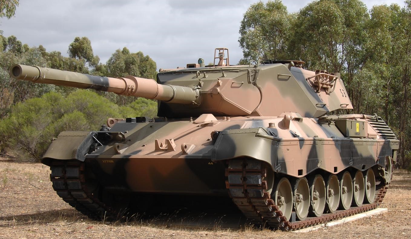 The Leopard AS1 tank Defense Express Ukraine Encourages Australia to Join Tank Coalition: Examining Options Beyond the Abrams MBT