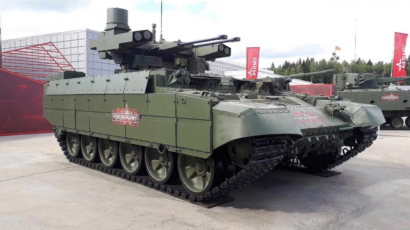 Terminator-1 tank support combat vehicle during the Armiya 2020 exhibition