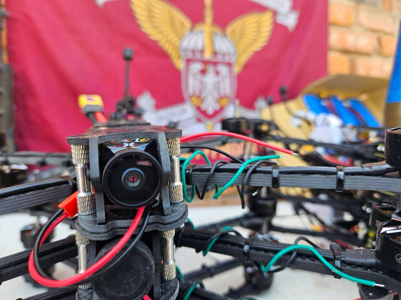 How Ukrainian Inventors Teach AI-Assisted FPV Drones with Machine Vision (Video)