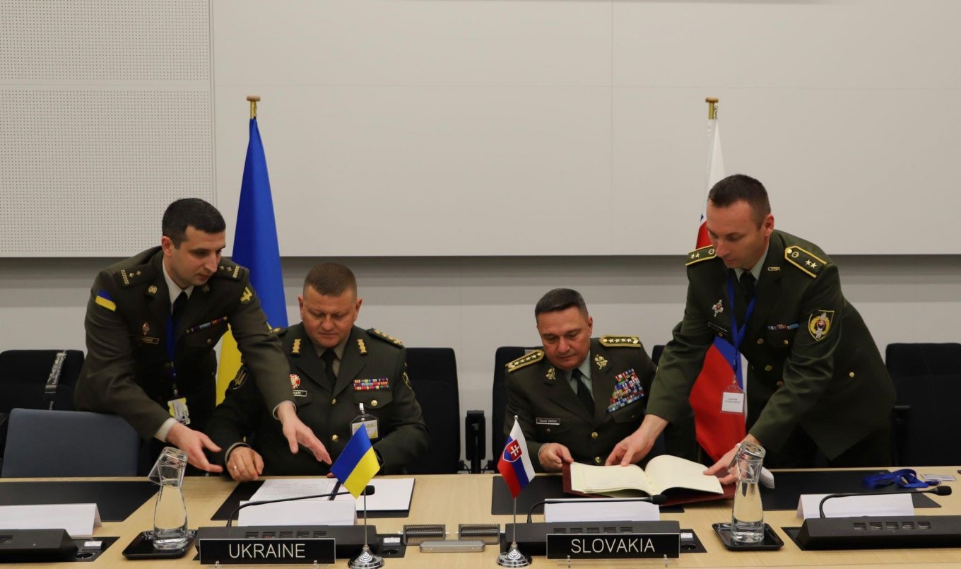 Ukrainian Armed Forces’ Commander-in-Chief Takes Part in NATO Military Committee Meeting, Defense Express