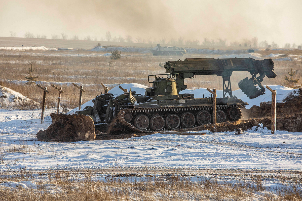 Soldiers of the russian army practice at using IMR-2, mere weeks before the full-scale invasion of Ukraine, December 2021